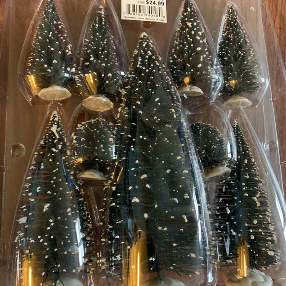 Lemax Village Collection Pine Trees Lot - Picture 3 of 4